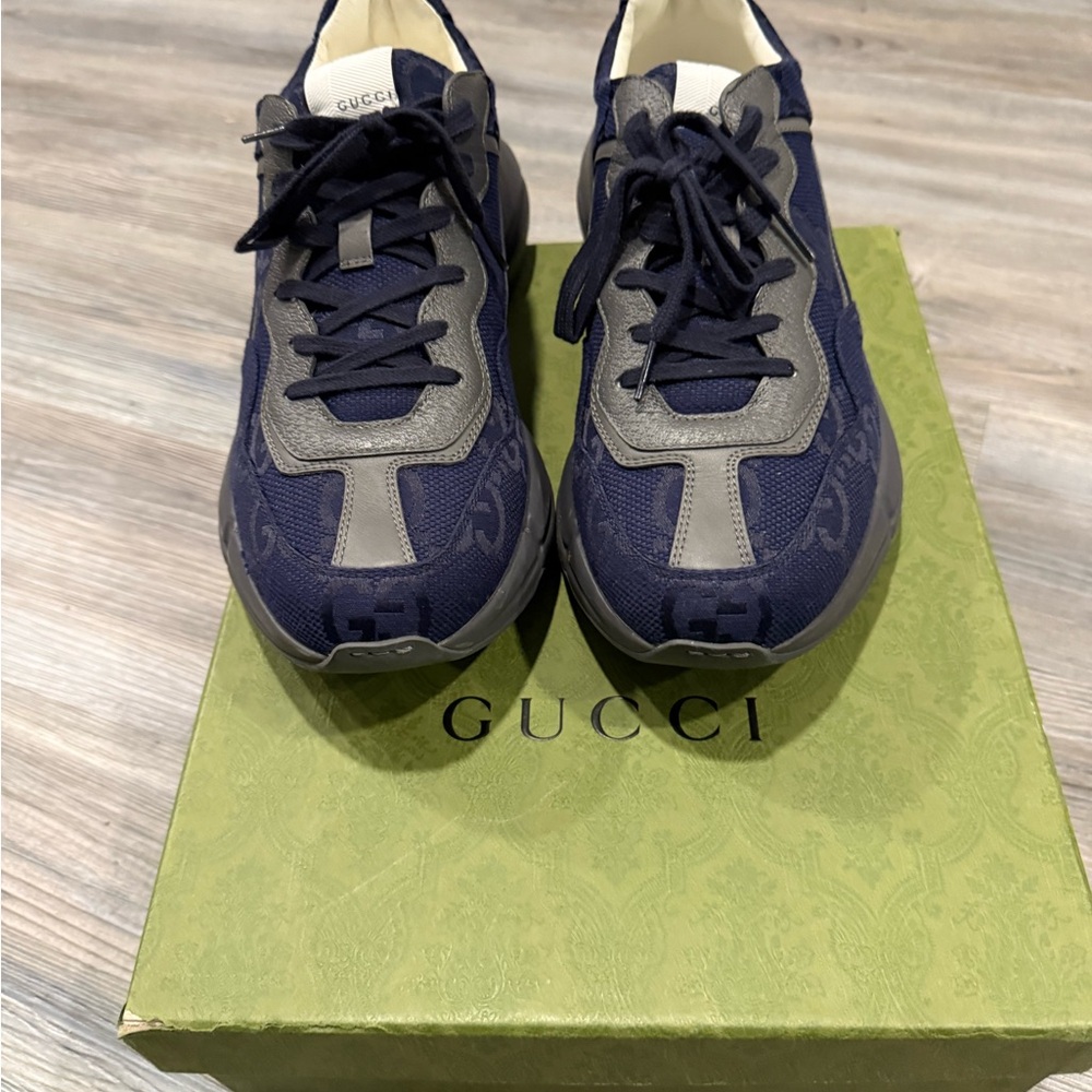 Gucci Men's Blue and Gray Sneakers